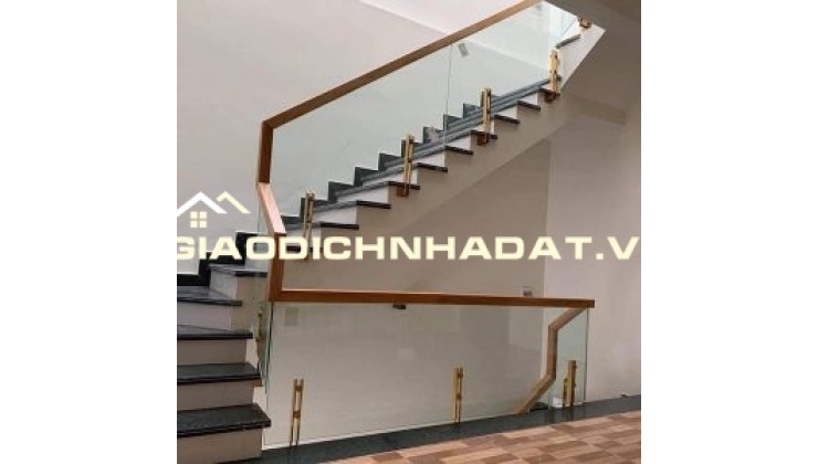 Tôi cho thuê nhà mới, căn góc, 92m2_ 5T; vỉa hè, Hoàng Quốc Việt-29 Tr